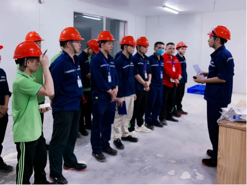 派駐苦學(xué)！在汗水和堅(jiān)持中，南部產(chǎn)業(yè)基地員工時(shí)刻準(zhǔn)備著