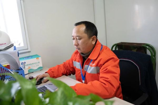 “磷”跑先鋒 | 李勝軍：以結(jié)果為導(dǎo)向，出色完成每一項(xiàng)任務(wù)