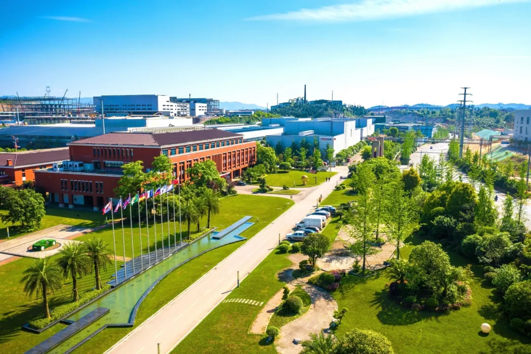 攜手渣打，中偉股份設立首個可持續(xù)發(fā)展掛鉤現(xiàn)金賬戶，推動綠色金融實踐